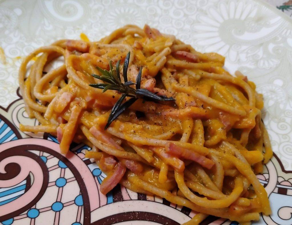 spaghetti in crema di zucca