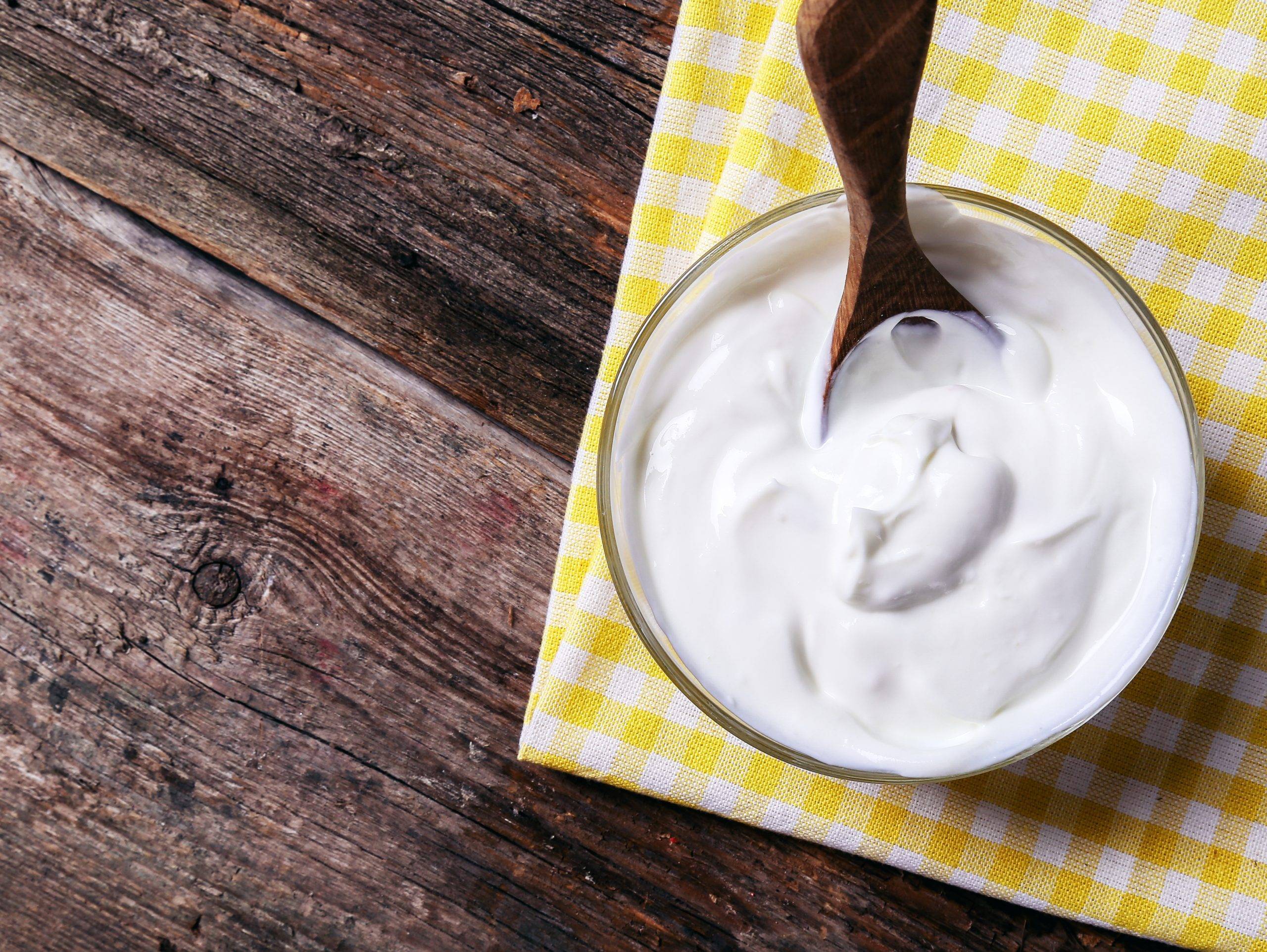 YOGURT GRECO: PROPRIETA', BENEFICI E DIFFERENZE CON QUELLO CLASSICO -  Dott.ssa Simona Santini