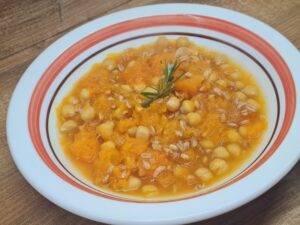 minestrone orzo ceci e zucca